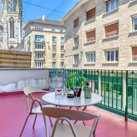 Victoria Magnifique Vue Cathedrale Apartment